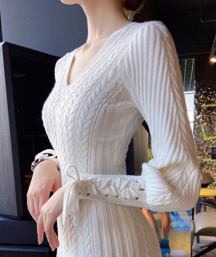2022 White Light Mature Dress Elegant Lantern Sleeve Retro Twisted Knitted Dress Autumn Girl