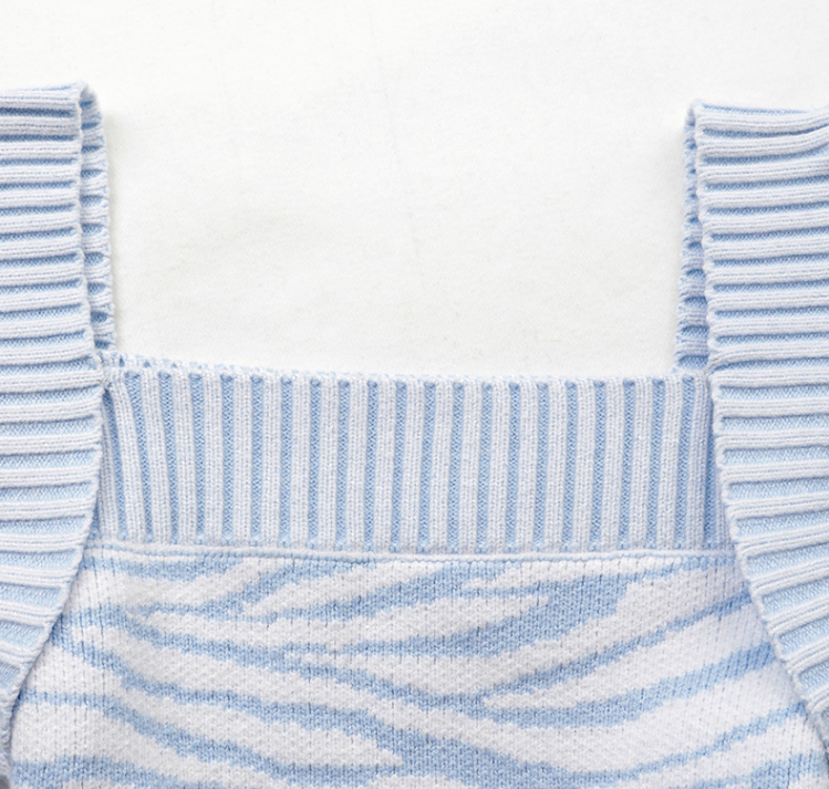 Small fresh water ripple square neck blue and white striped sweater women