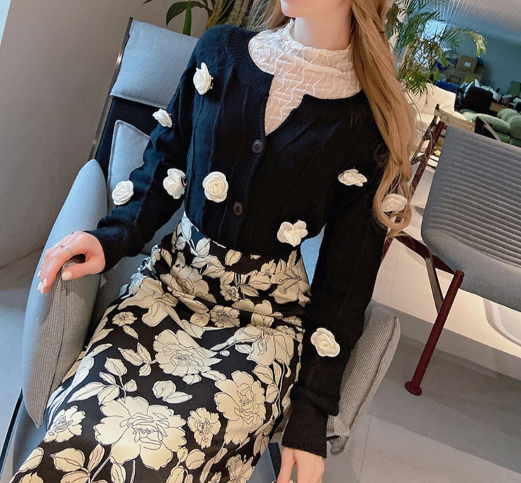 Xiaoxiangfeng Mountain Camellia Long Sleeve Sweater Cardigan 2022 New Slim Short Knitted Shirt Women
