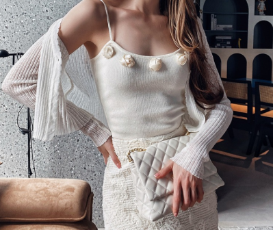 Tridimensional flower white knitted base suspender short vest top women's 2022 new style